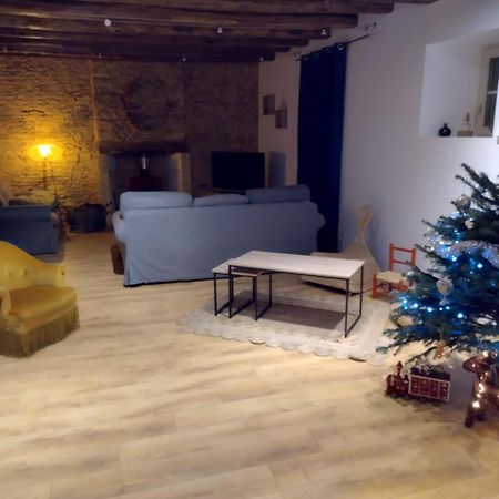 Chez Renou Et Prosperou Maison Typique Du Sarladait Saint-Genies Dış mekan fotoğraf