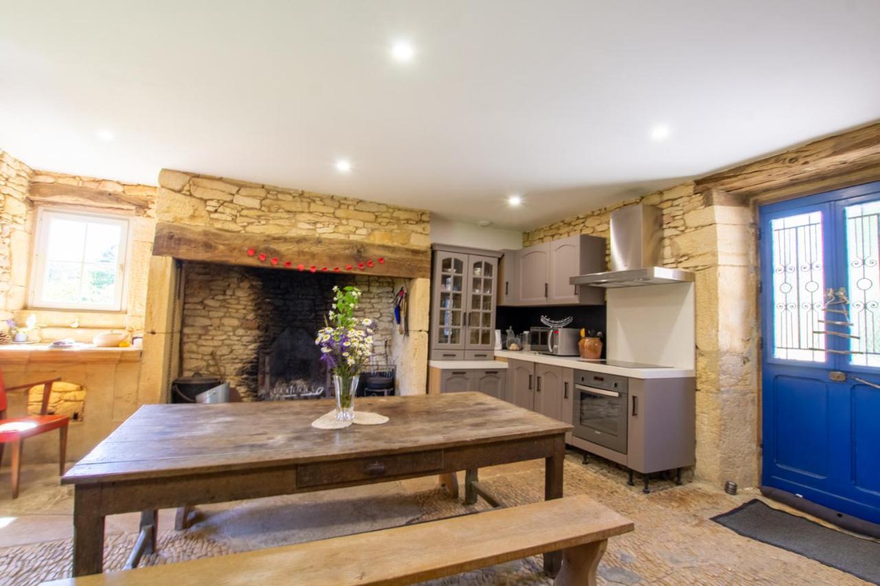 Chez Renou Et Prosperou Maison Typique Du Sarladait Saint-Genies Dış mekan fotoğraf