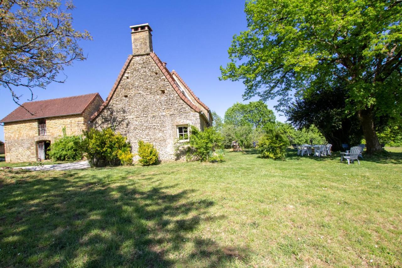 Chez Renou Et Prosperou Maison Typique Du Sarladait Saint-Genies Dış mekan fotoğraf